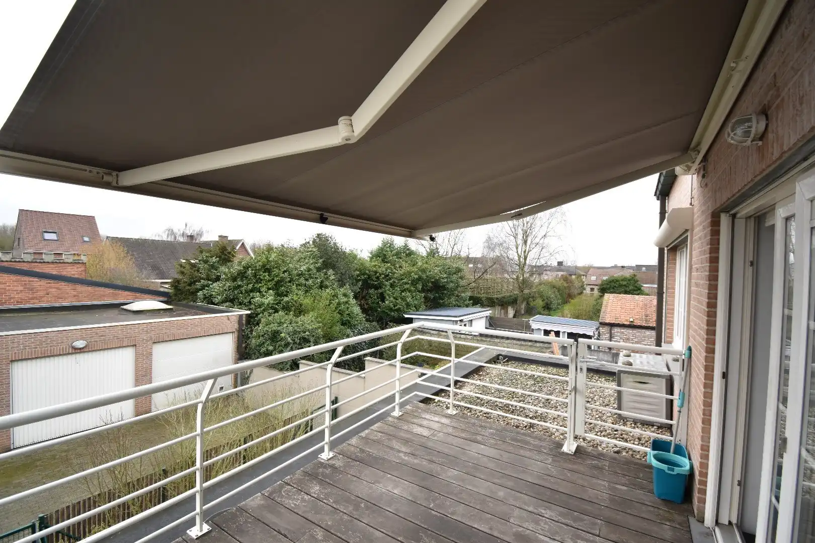 Appartement met mooi terras foto 25