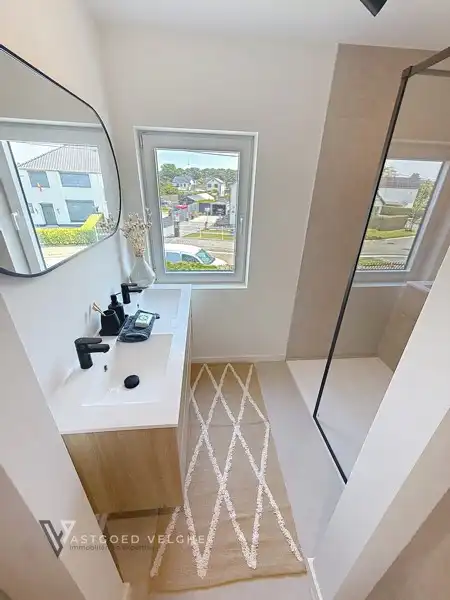 🏡Instapklare vernieuwbouwwoning met EPC A op ruim perceel van 10 are🔥 foto 20