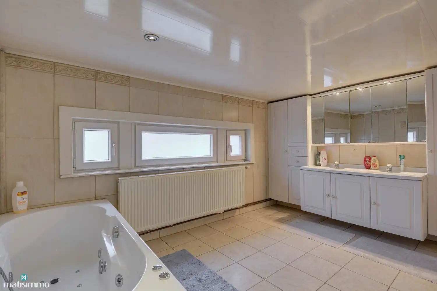 KARAKTERVOLLE WONING MET 5 SLAAPKAMERS EN RUIM PERCEEL TE GENK foto 25