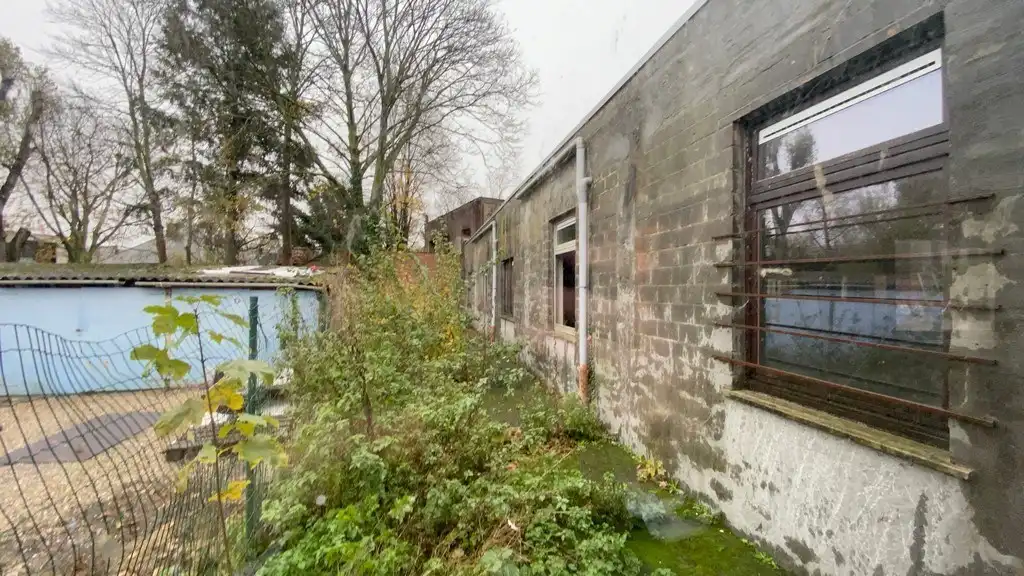 Kantoorrenovatieproject te koop vlakbij klaverblad in Gent foto 13