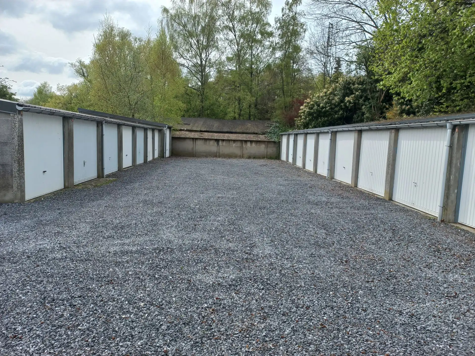 Garage te huur Moleken 44/5 - 9100 SINT-NIKLAAS