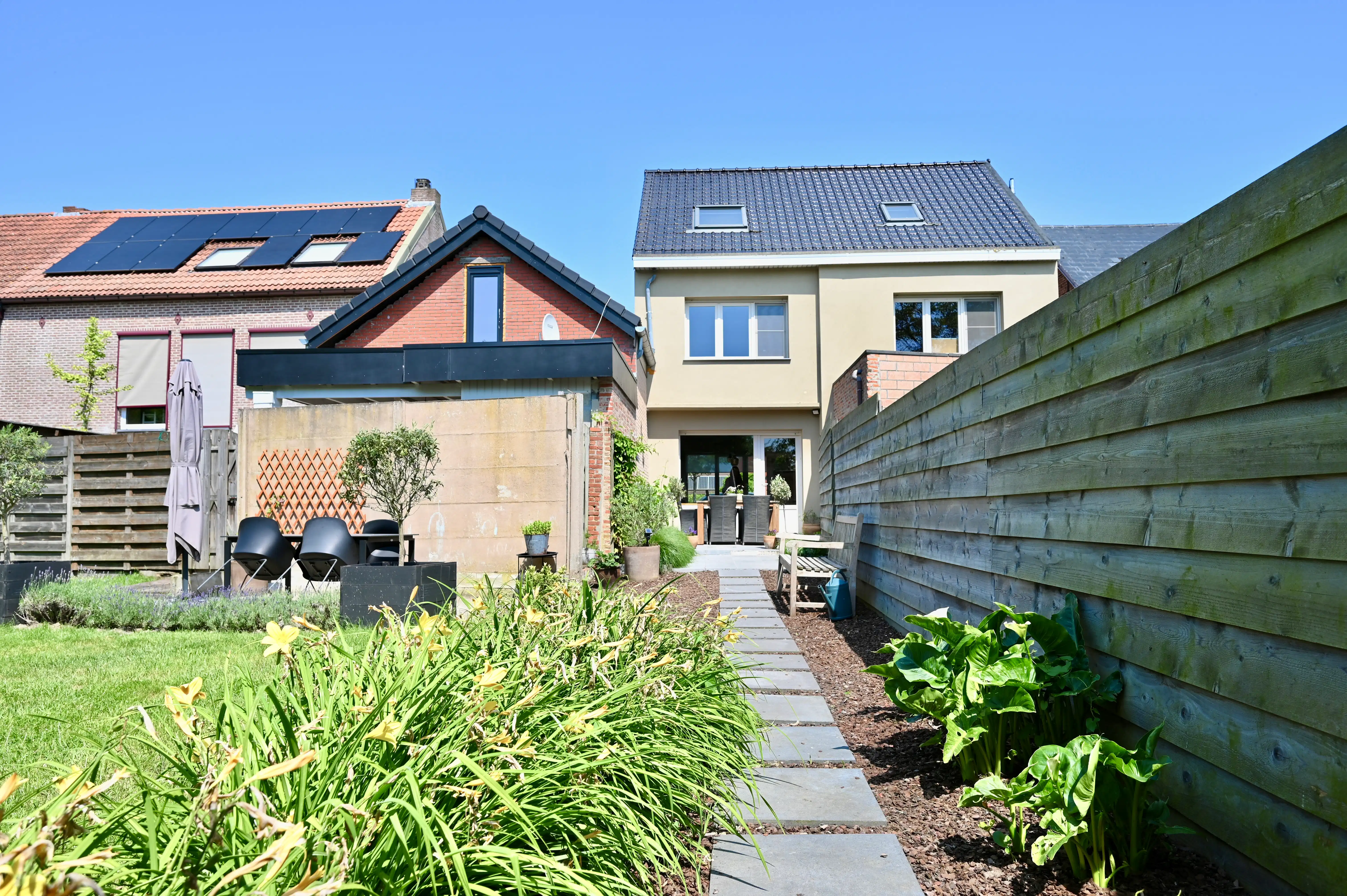 Rustig wonen, veel ruimte en volledig instapklaar! foto 28