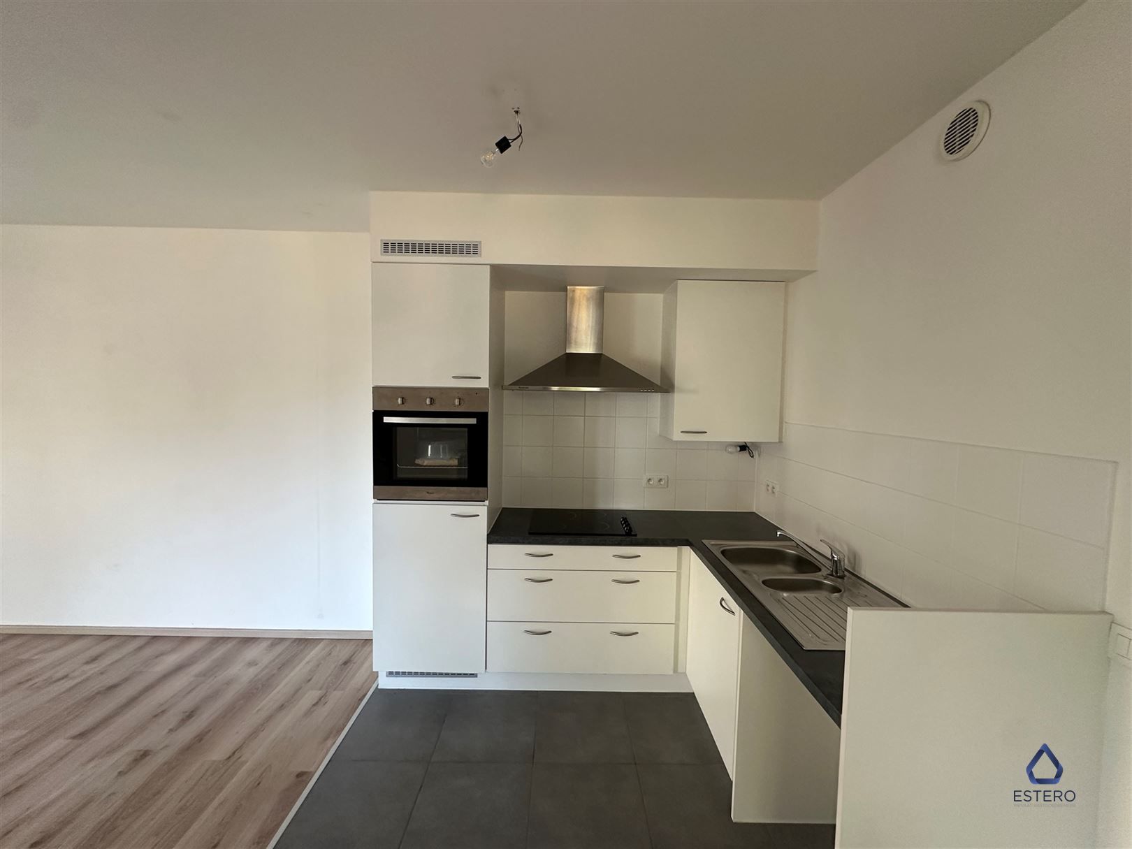Charmant Appartement met Tuin in Hartje Auderghem foto 9