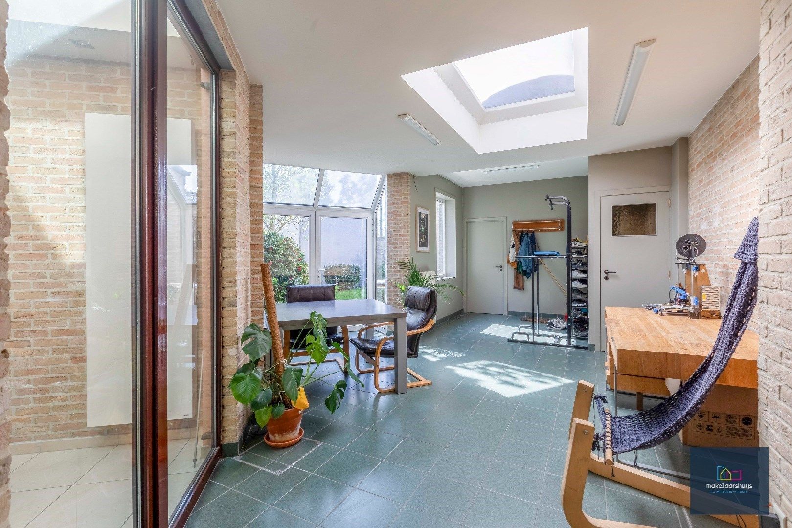 Ruime woning met tuin en dubbele garage in Gent  foto 14