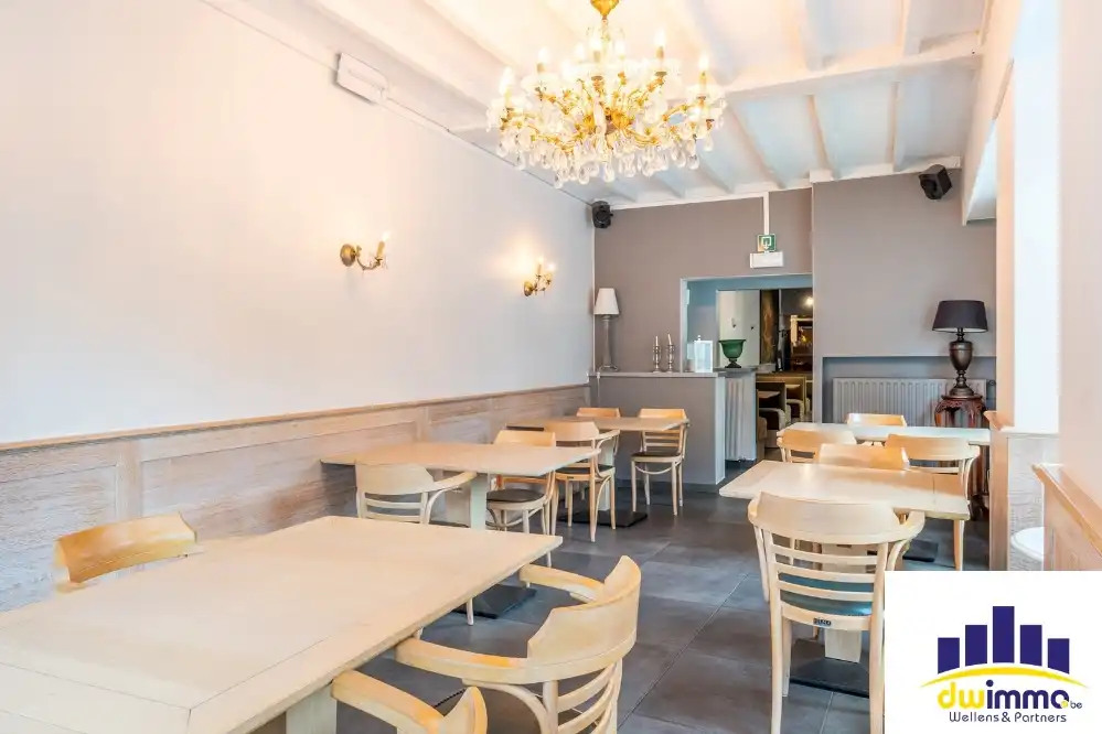 Unieke overname: Hotel-Restaurant op toplocatie in het hart van Lokeren foto 13