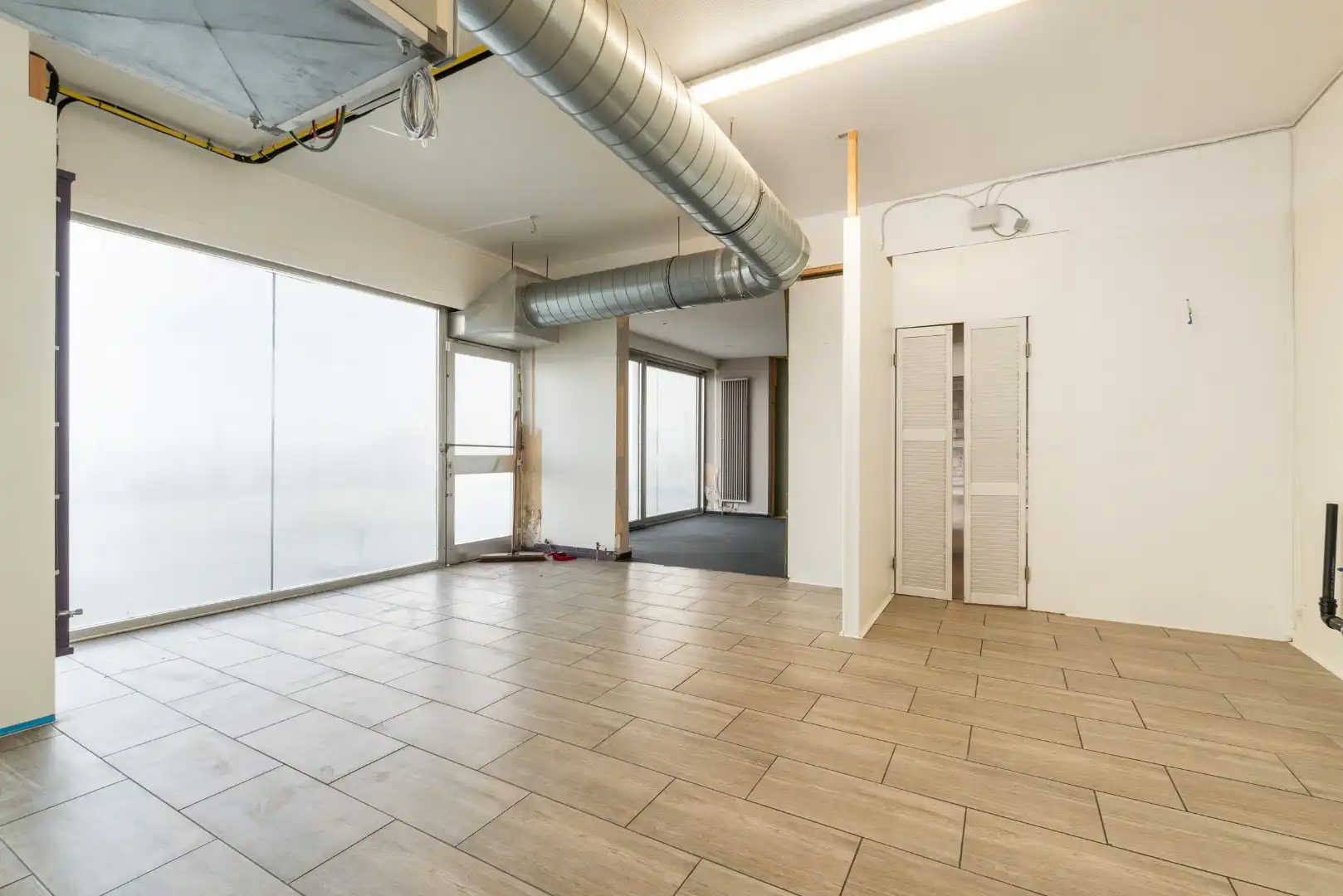 HANDELSPAND OP TOPLOCATIE foto 5