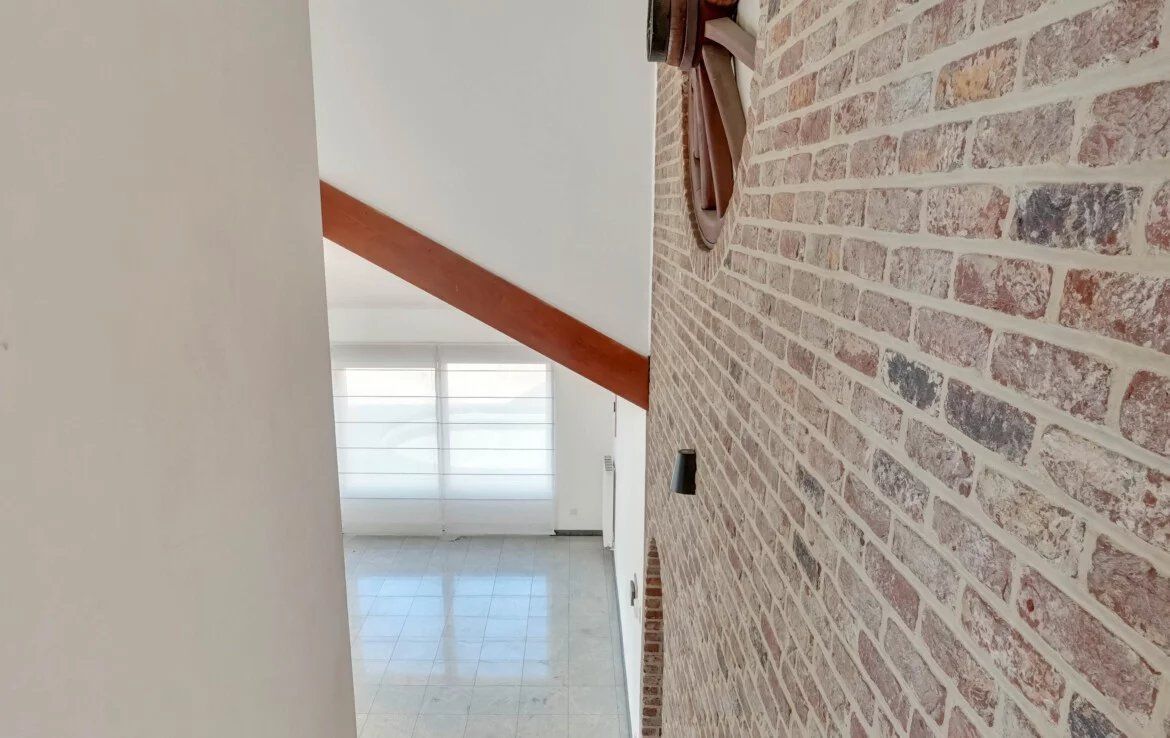 Stijlvolle villa met 4 slaapkamers op een prachtig perceel foto 15