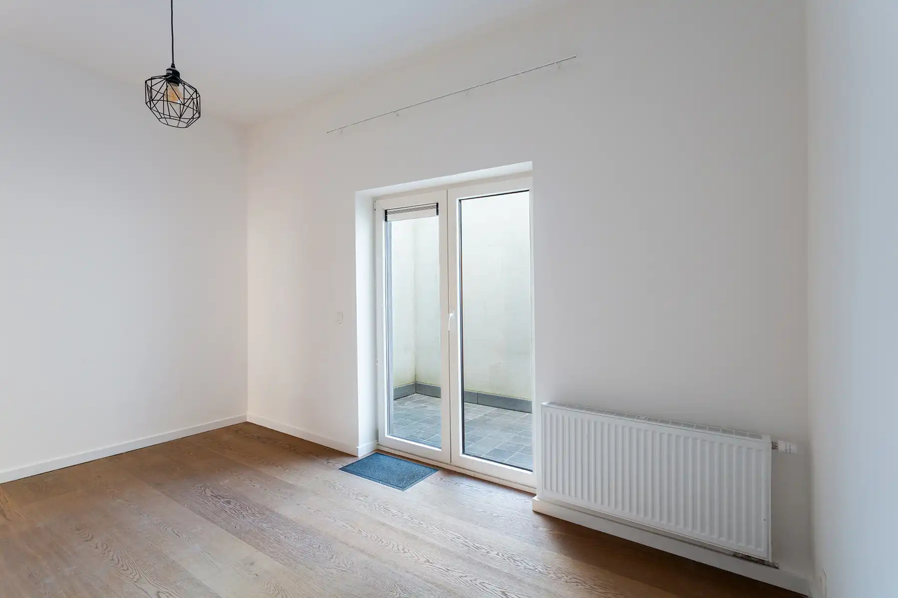 2060 - Gerenoveerd 1 slaapkamer gelijkvloersappartement. foto 7