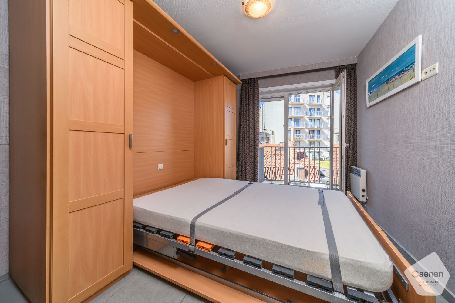 Instapklaar appartement met 2 slaapkamers, terras en balkon nabij zee foto 10