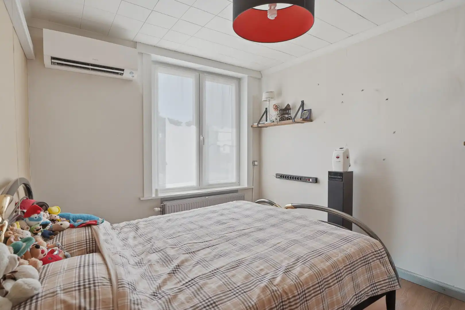 Instapklare energiezuinige woning met 3 slpks en tuin in Sint-Andries foto 16