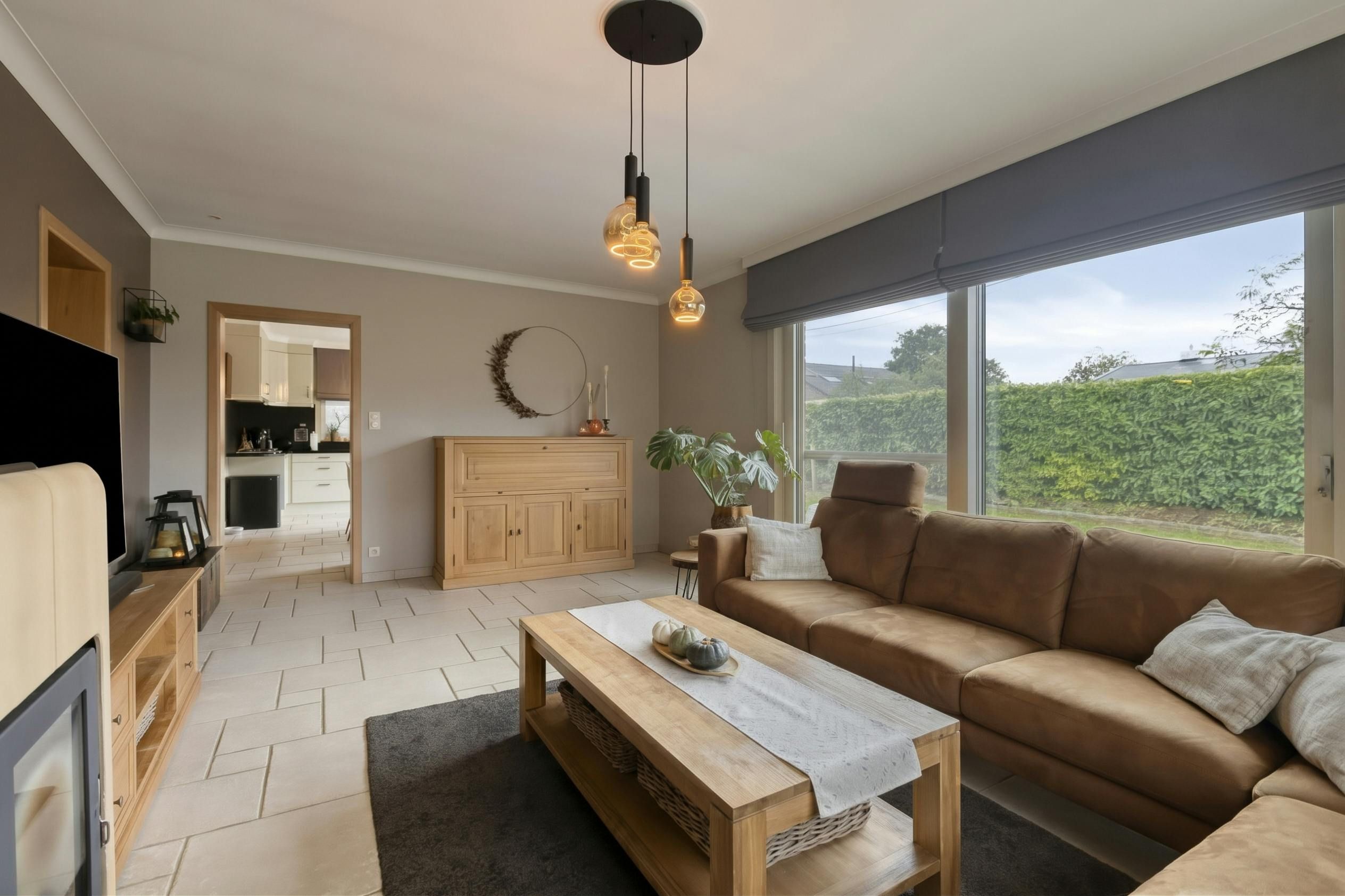Ruime woning te koop in Oekene