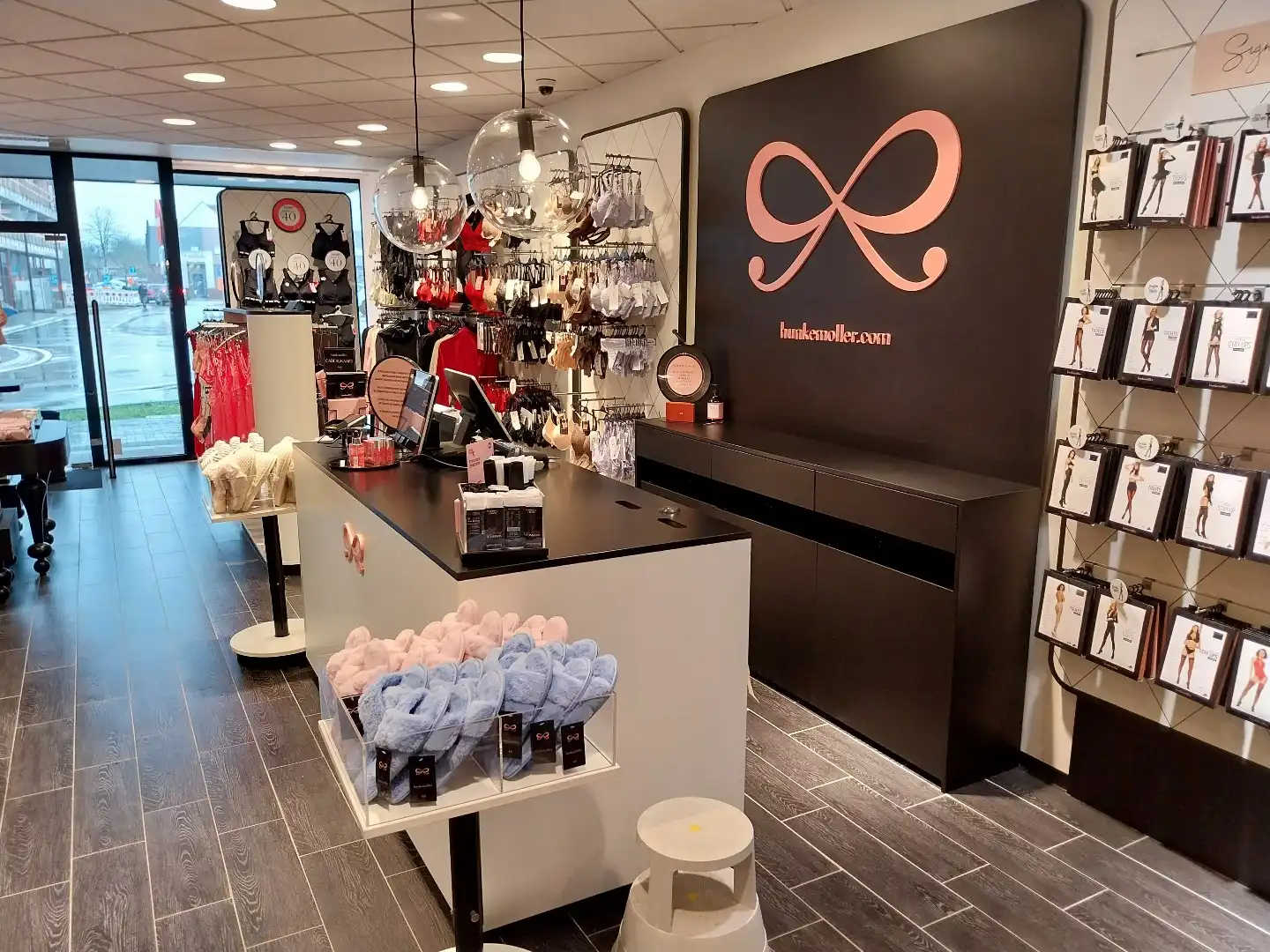 Ruime handelsruimte te huur op toplocatie in Houthalen foto 8