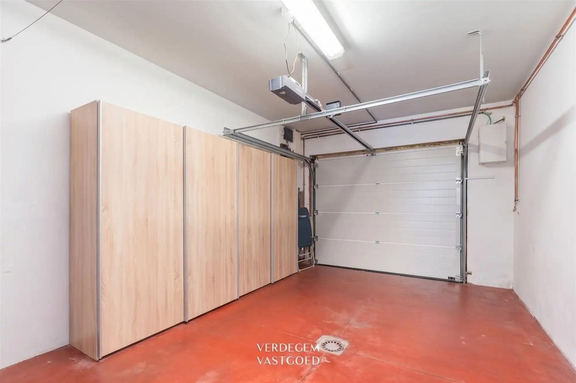 Knappe familiewoning met 4 slaapkamers, garage en geniettuin foto 23