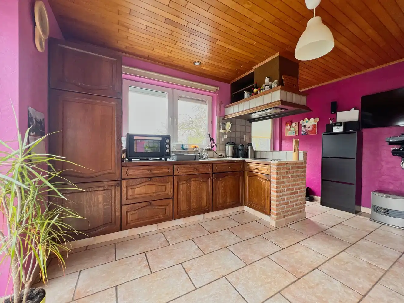 Instapklare woning met grote garage +polyvalente ruimte foto 7