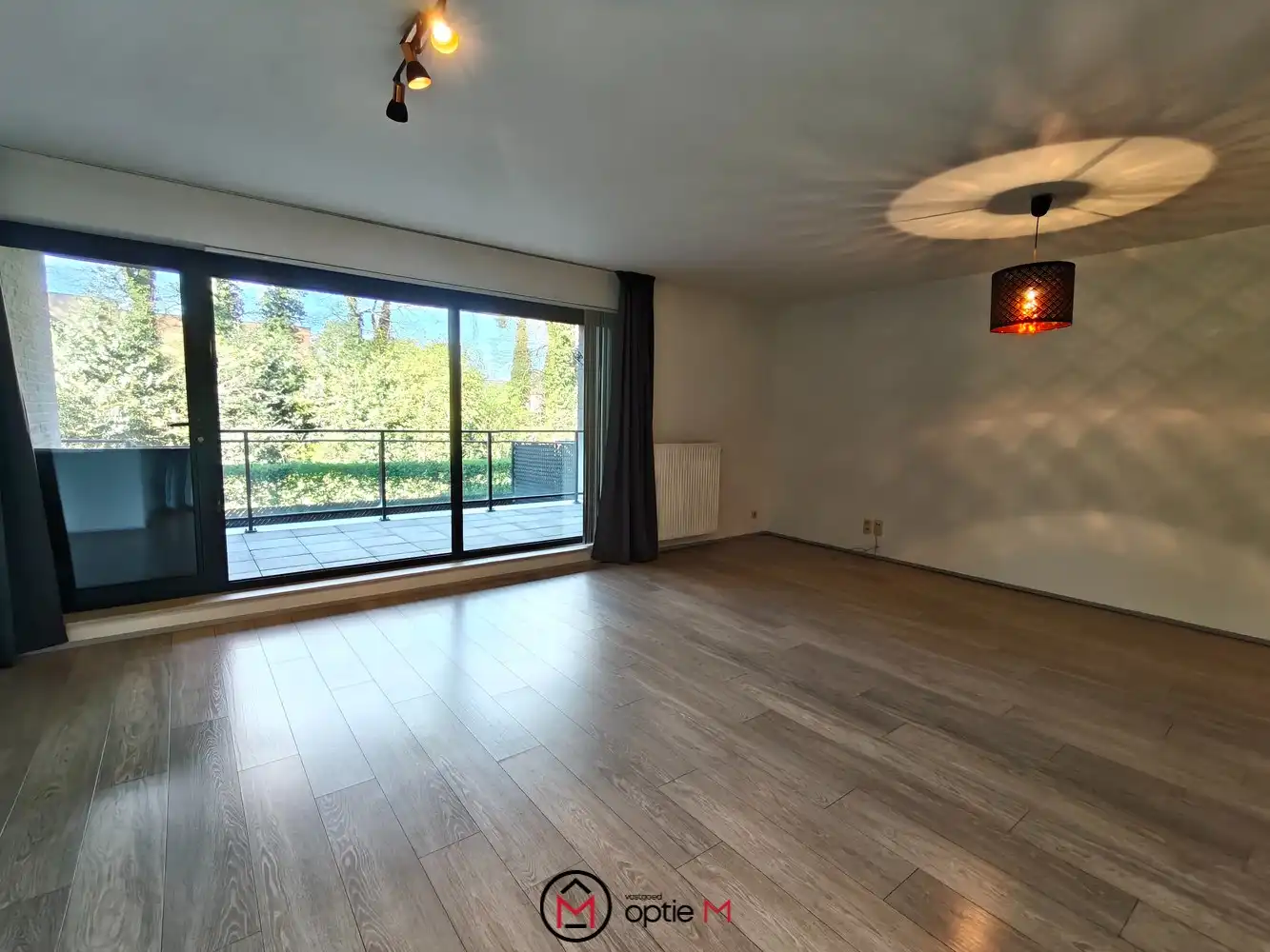 Appartement te huur in Genk – gelijkvloers wonen met tuin en overdekt terras foto 5