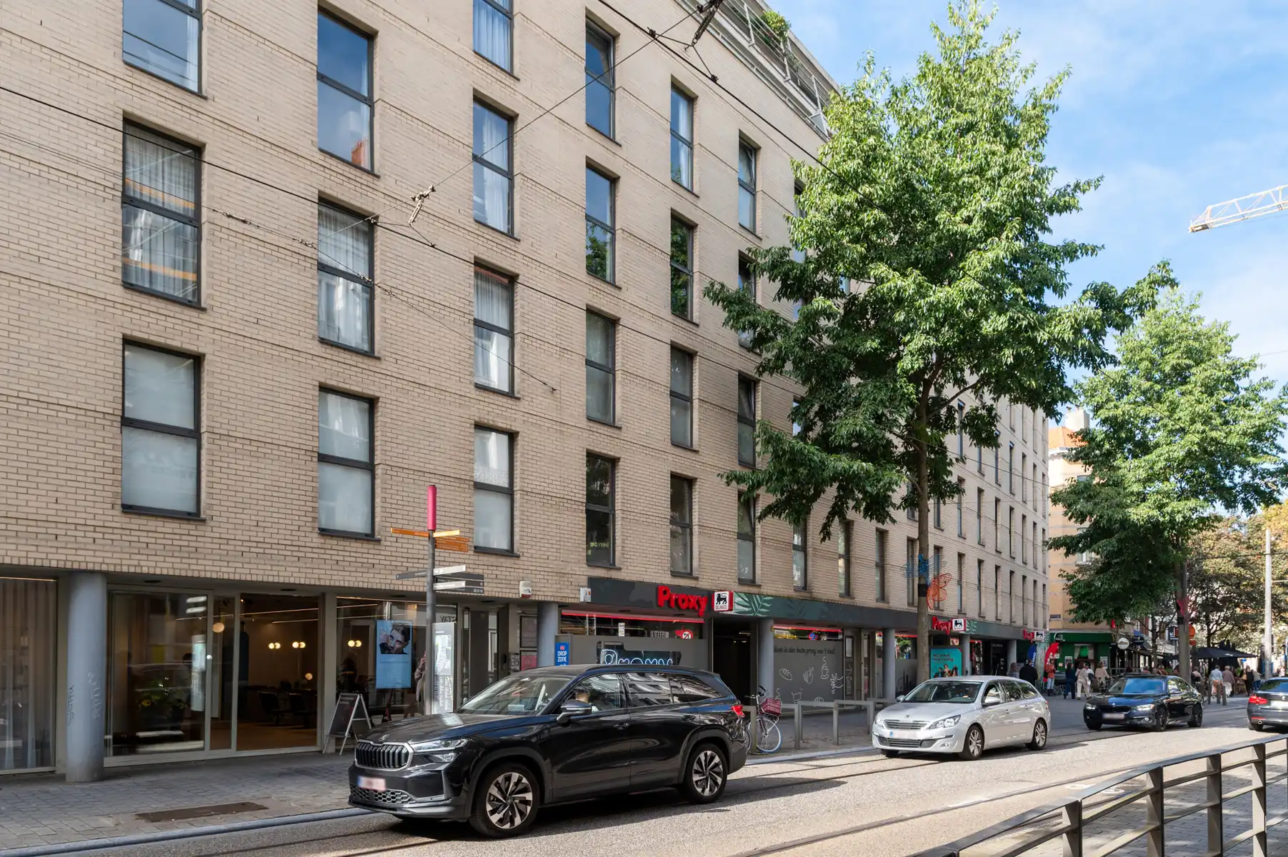 Wonen in de Nationalestraat, met terras en autostaanplaats foto 13