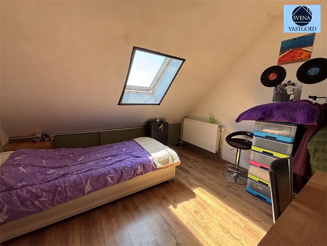 RUSTIG GELEGEN WONING MET 5 SLAAPKAMERS EN GARAGE foto 12