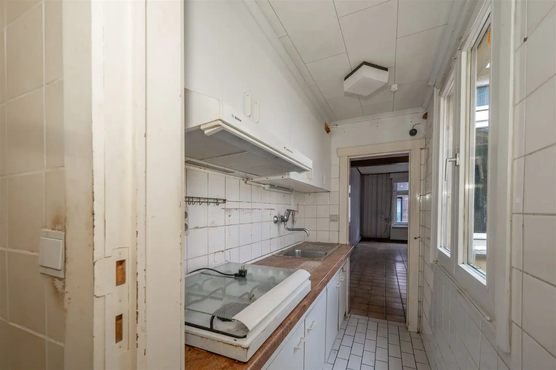 Te renoveren huis met 3 ruime kamers foto 5