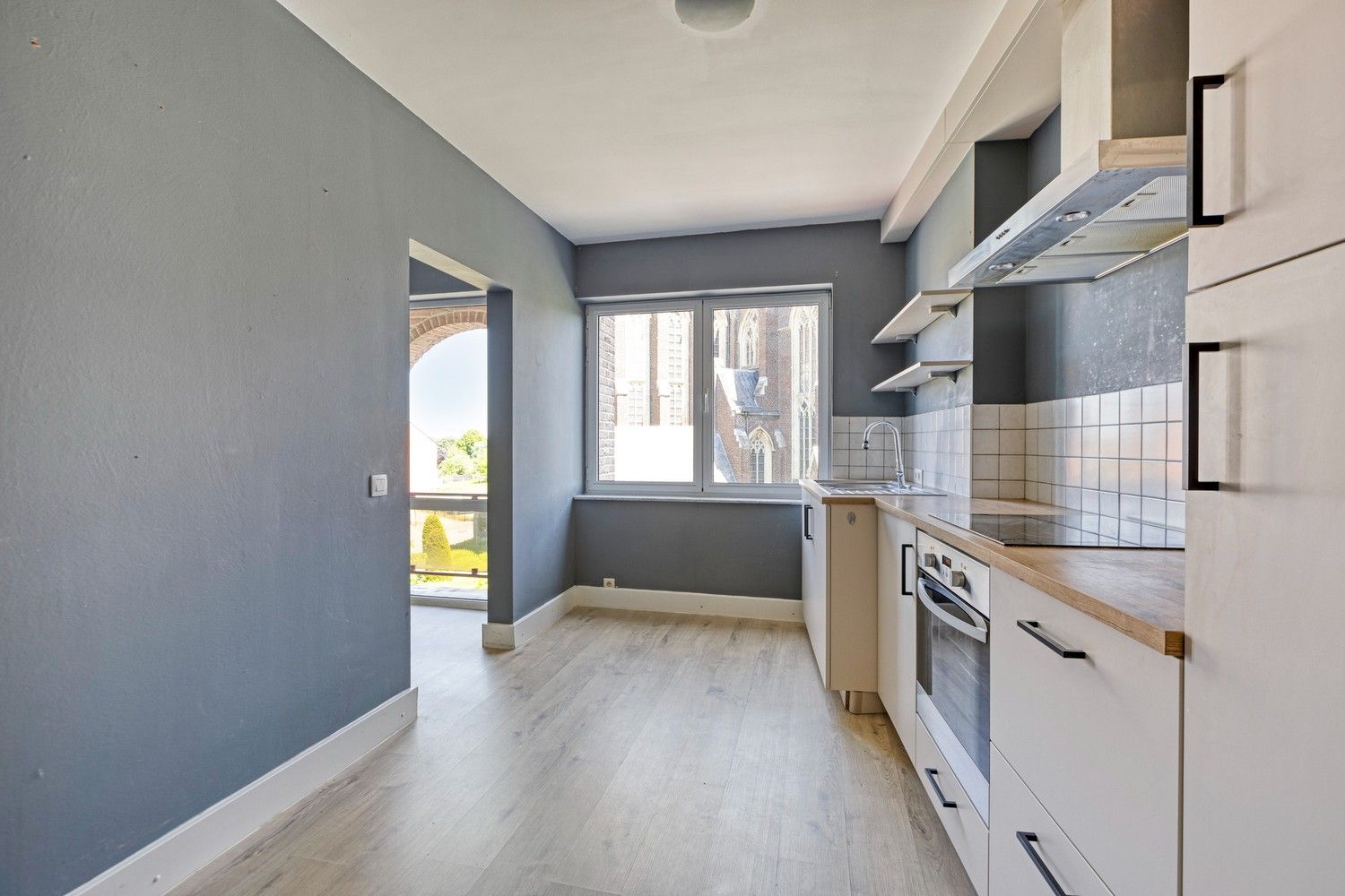 Ruim appartement met 3 slaapkamers in centrum Lanaken foto 12