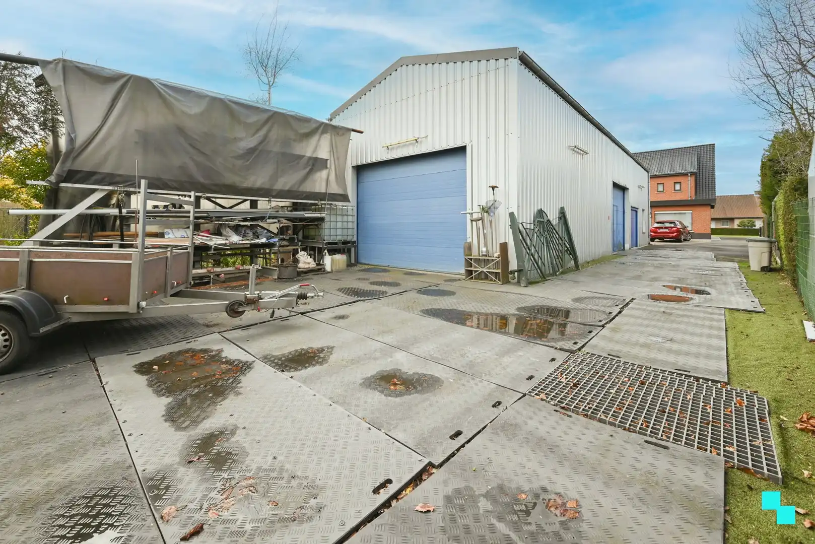 Ruime woning met loods gelegen nabij het centrum van Izegem foto 24