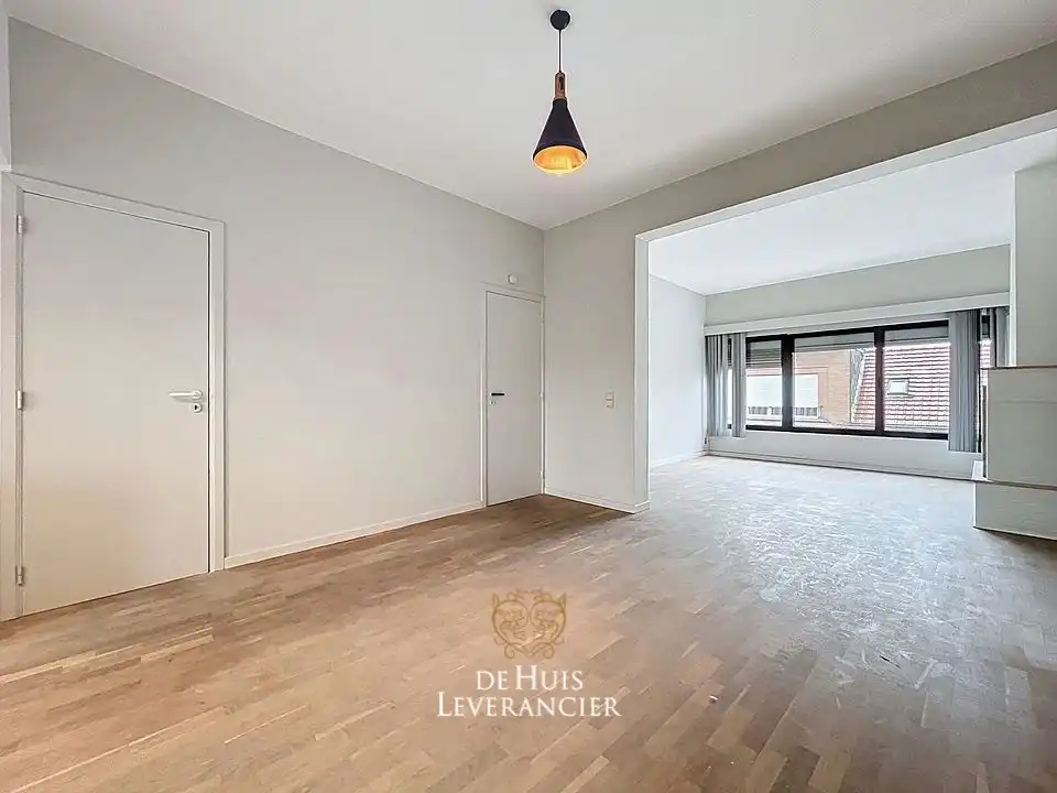 Stijlvol gerenoveerd energiezuinig duplex-appartement (3 slaapkamers – 137 m²) met tuin foto 8