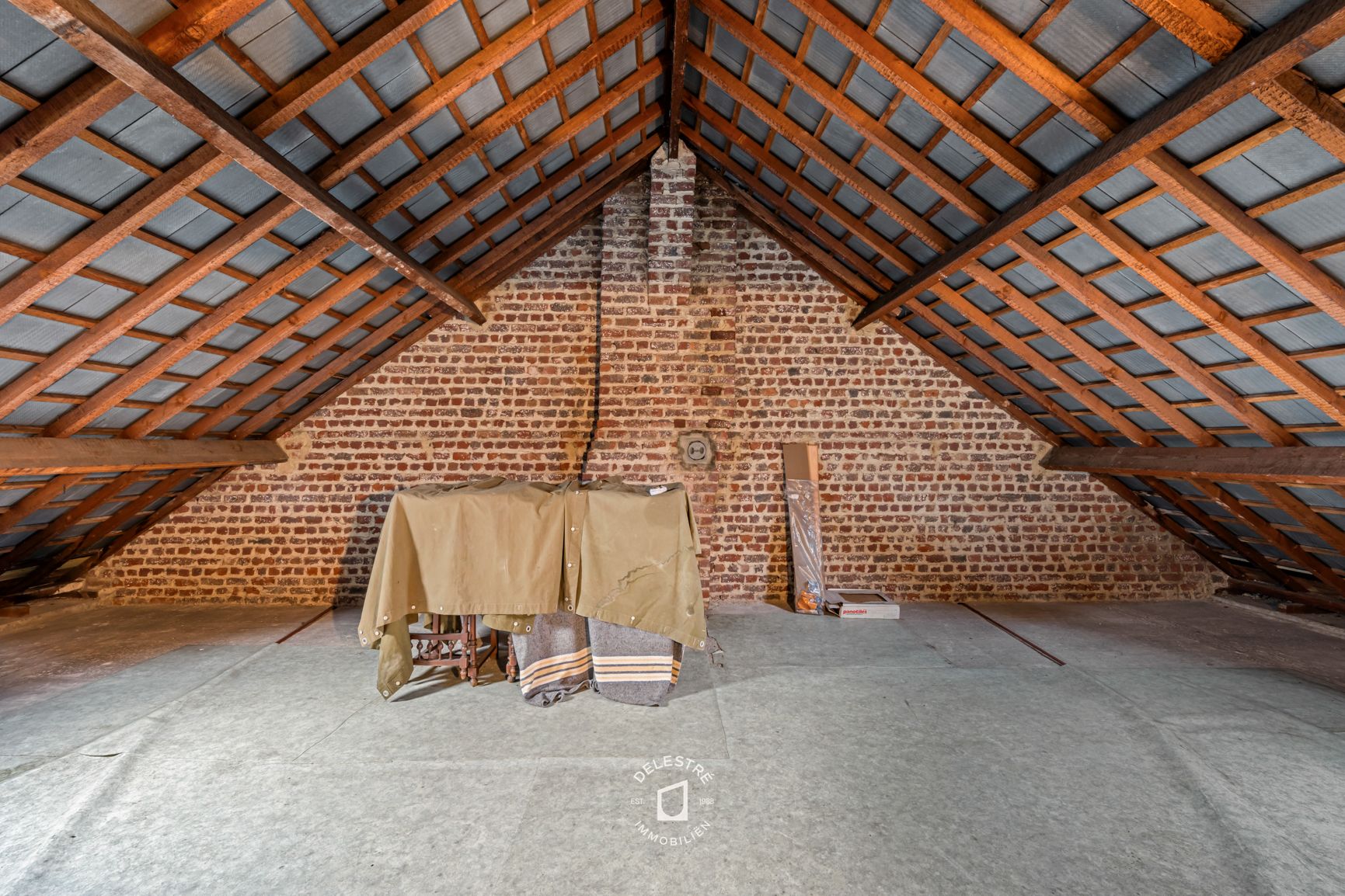 SOLIDE GOED GELEGEN WONING MET TOEKOMST!  foto 21