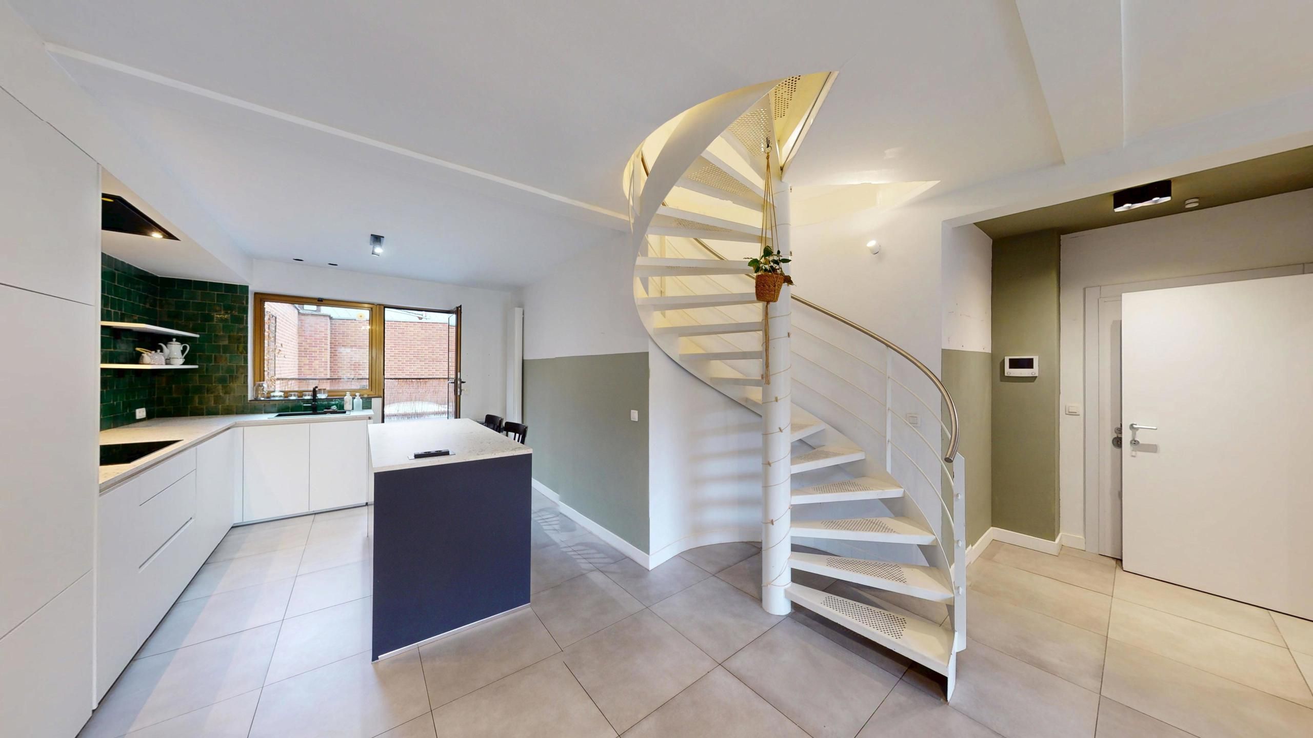 ANTWERPEN - Gerenoveerd Duplex appartement aan het Zuidpark foto 7