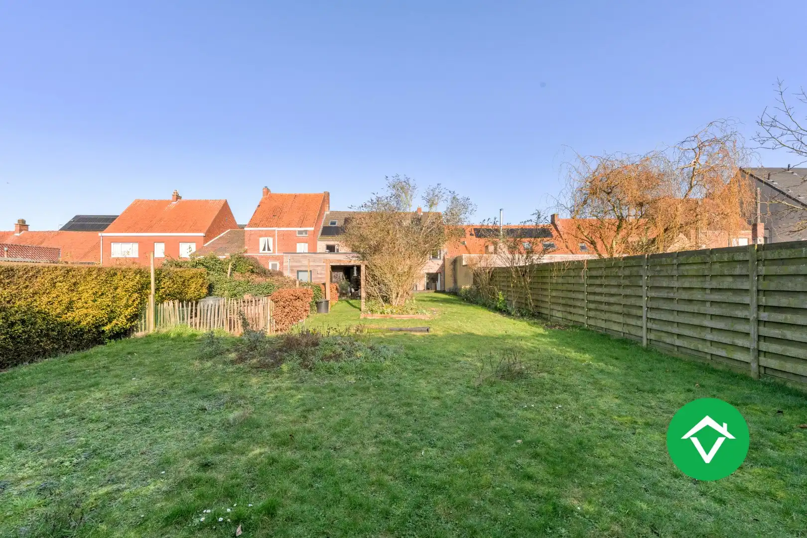 Instapklare woning met 4 slaapkamers en garage te Koekelare foto 14