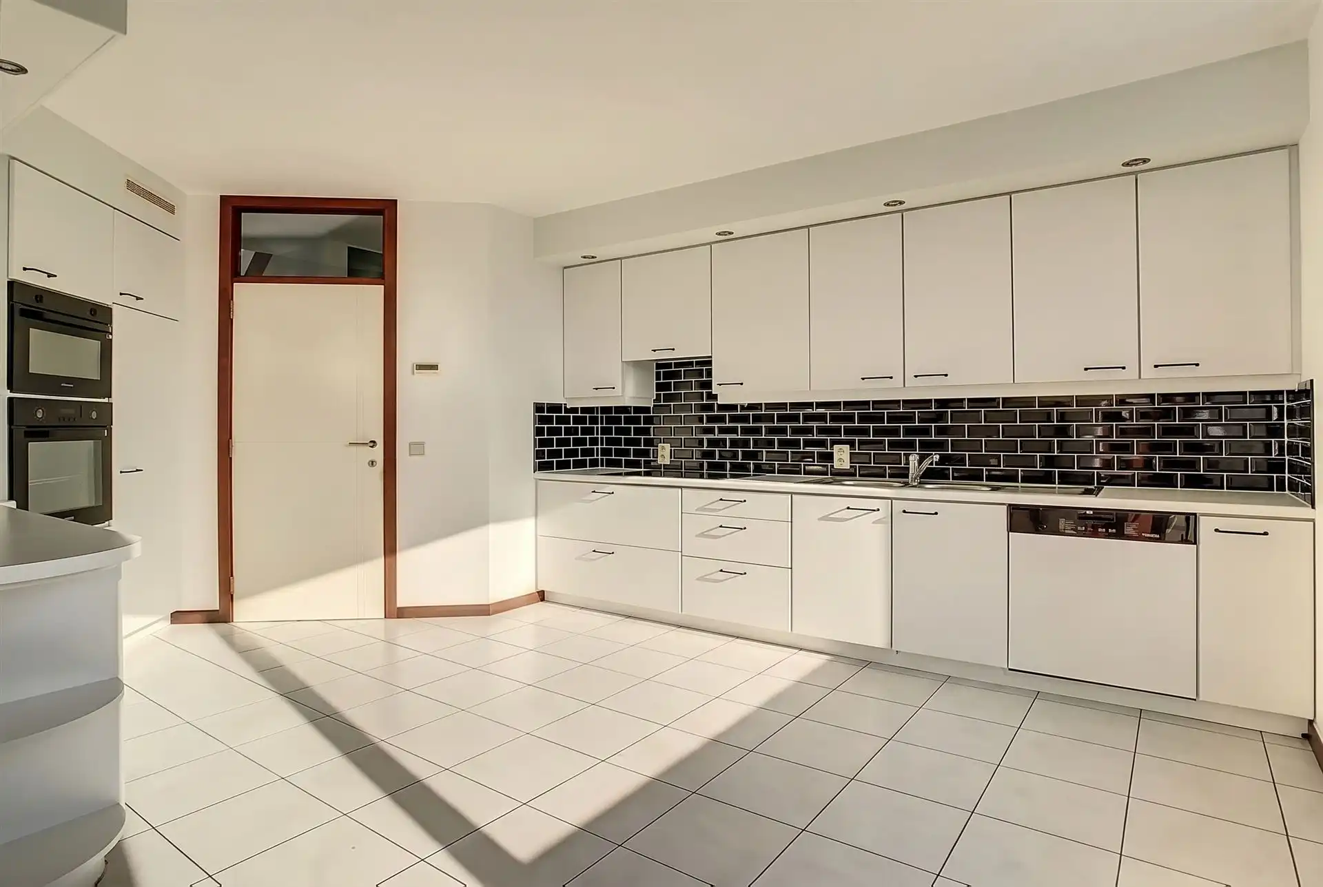 Villa 4 slk, 2 badk, 18a70, rustige ligging foto 10