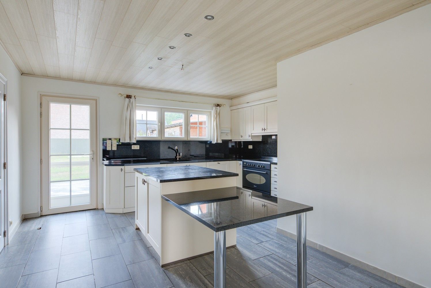 Instapklare woning OB met drie slaapkamers en grote tuin. foto 6