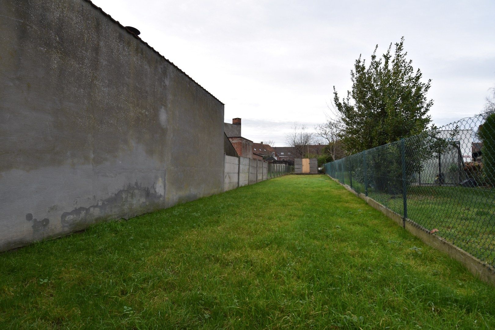 Ruime bel-etage woning met tuin, garage en 3 slaapkamers in Bissegem foto 12