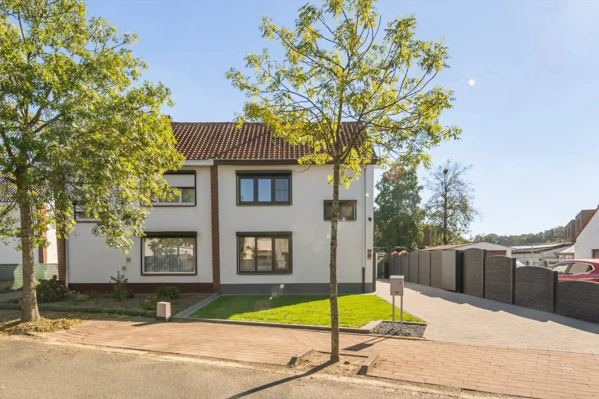 Vernieuwde woning te Helchteren foto {{pictureIndex}}
