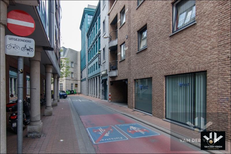 RIANT APP MET OVERDEKT TERRAS IN HARTJE HASSELT foto 19