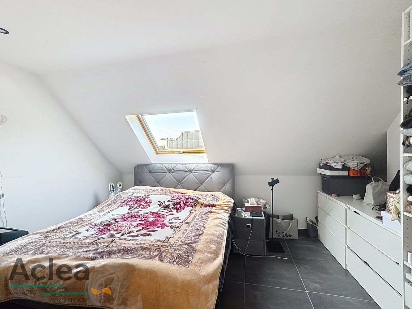 Ruime duplex met parkeerplaats en terras foto 7