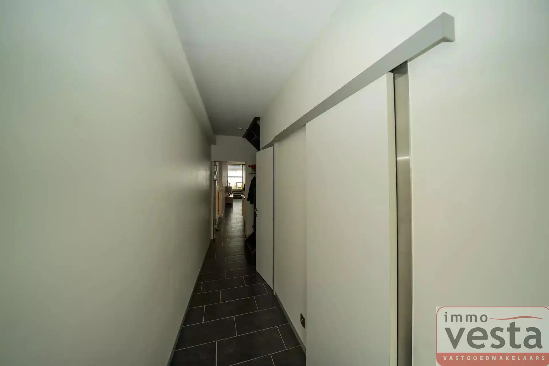 Instapklare rijwoning te huur in Sint-Truiden foto 2