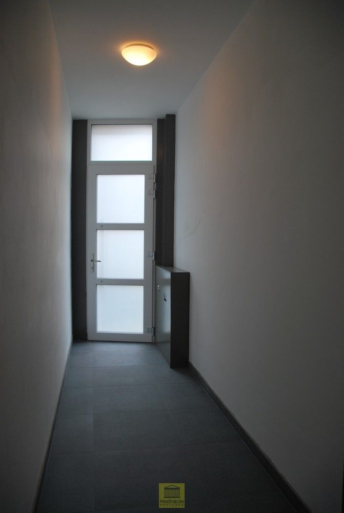 Gelijkvloers appartement met terras foto 2