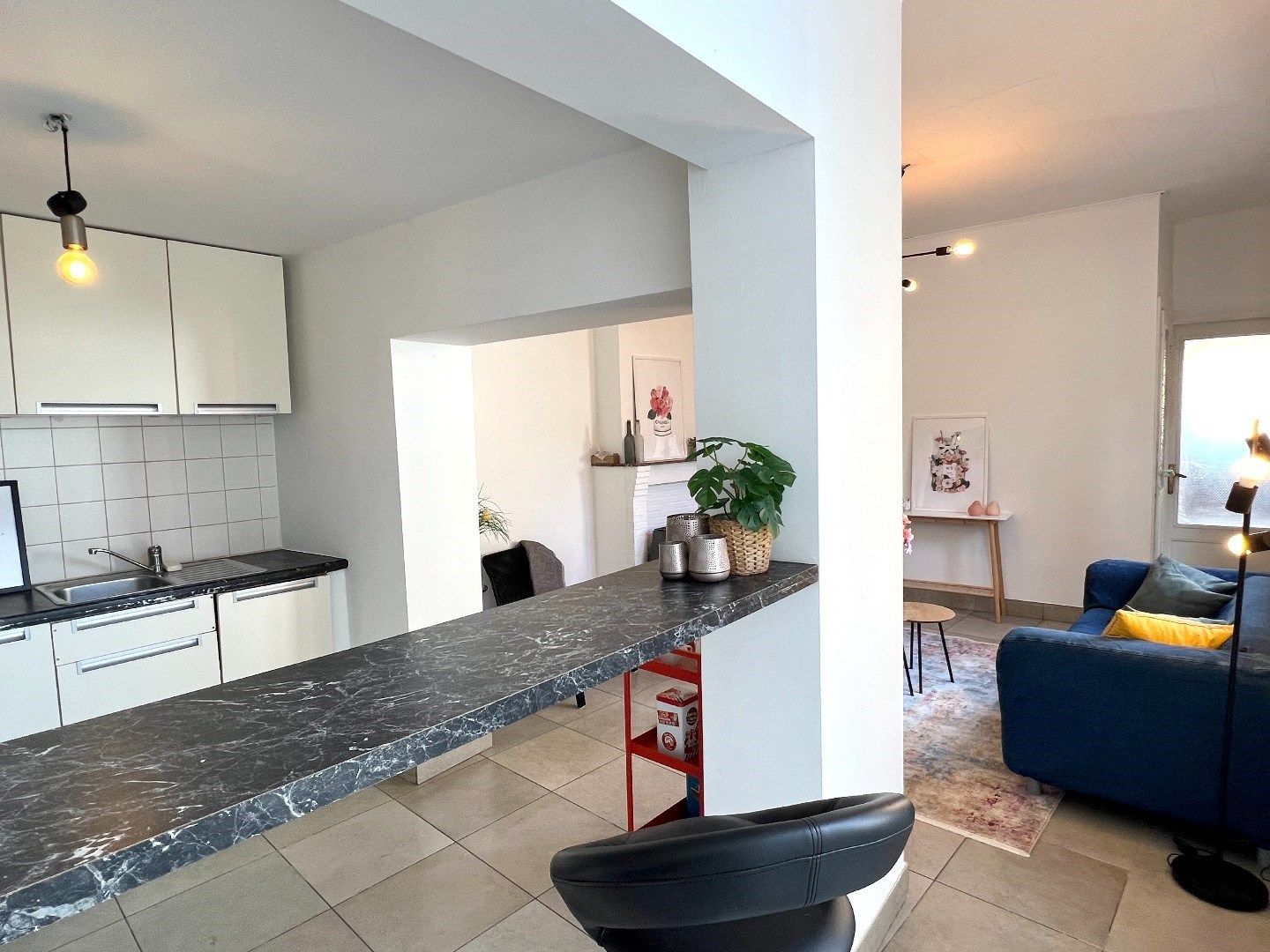 Instapklare rijwoning met tuin en 2 slaapkamers te koop te Harelbeke. foto 5