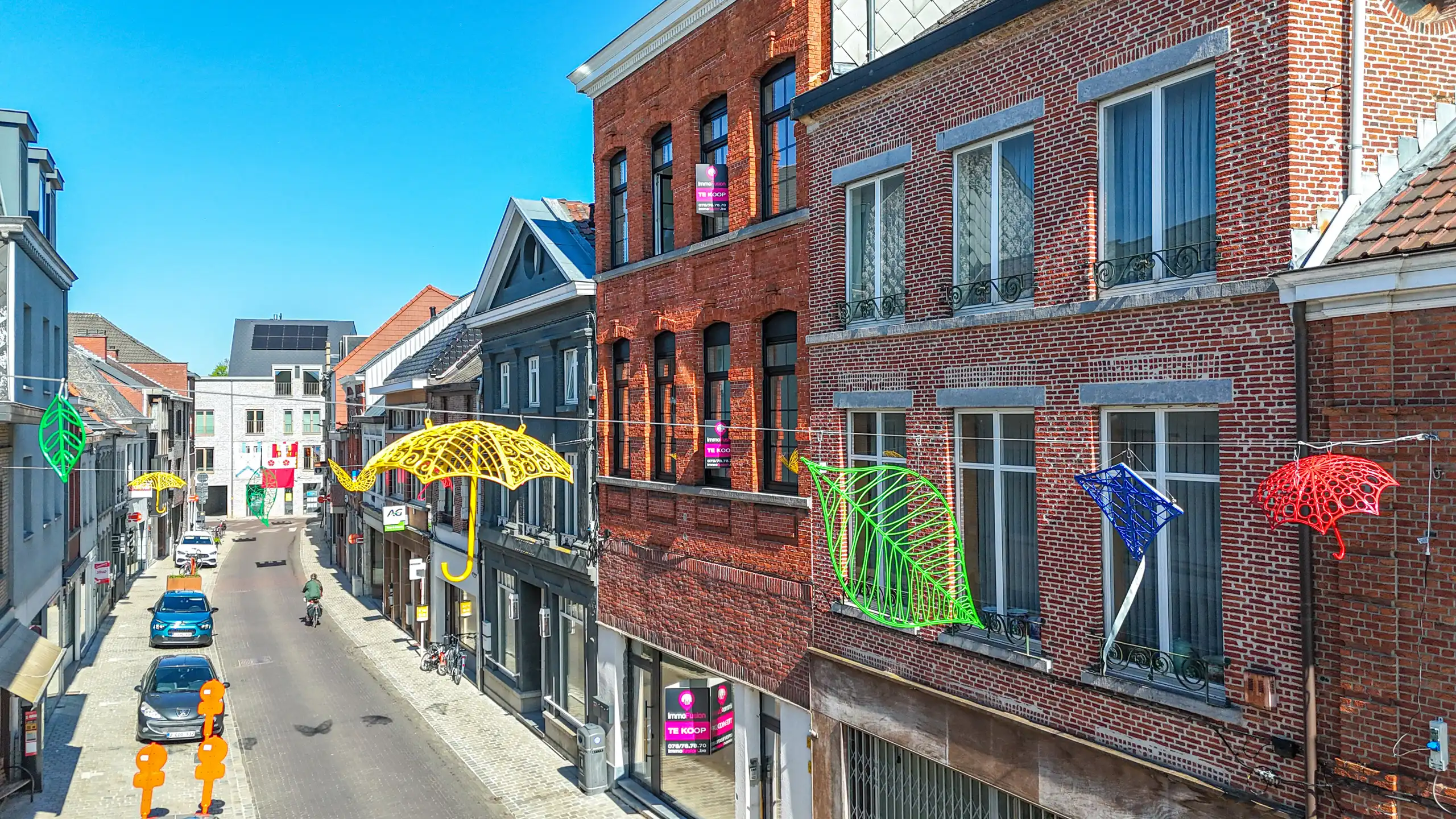 Unieke investeringspand, volledig vernieuwd, handel+ 2app! foto 3