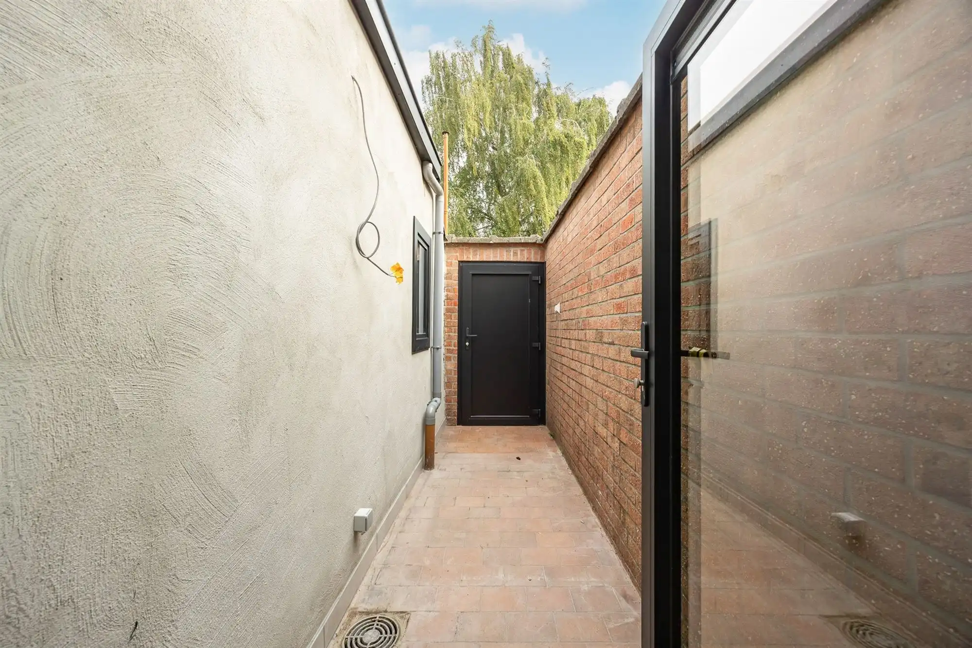Gerenoveerde woning met 3 slaapkamers en tuin te Lier foto 11