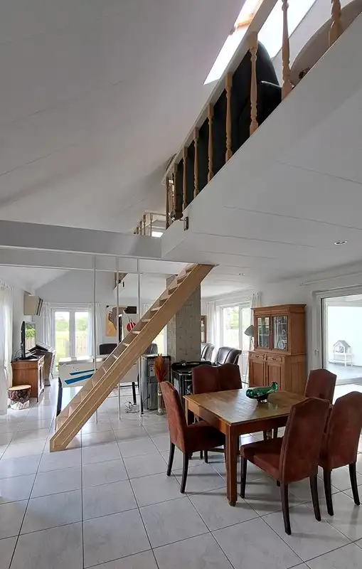 Landelijke, instapklare gezinswoning met gelijkvloers woongenot foto 3