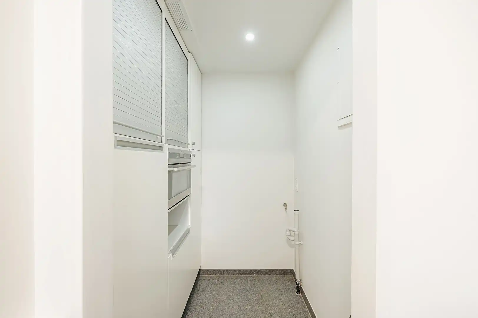 Hedendaags en lichtrijk appartement, centraal gelegen in Knokke. foto 14