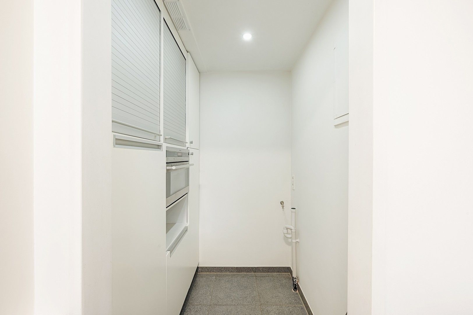 Hedendaags en lichtrijk appartement, centraal gelegen in Knokke. foto 14