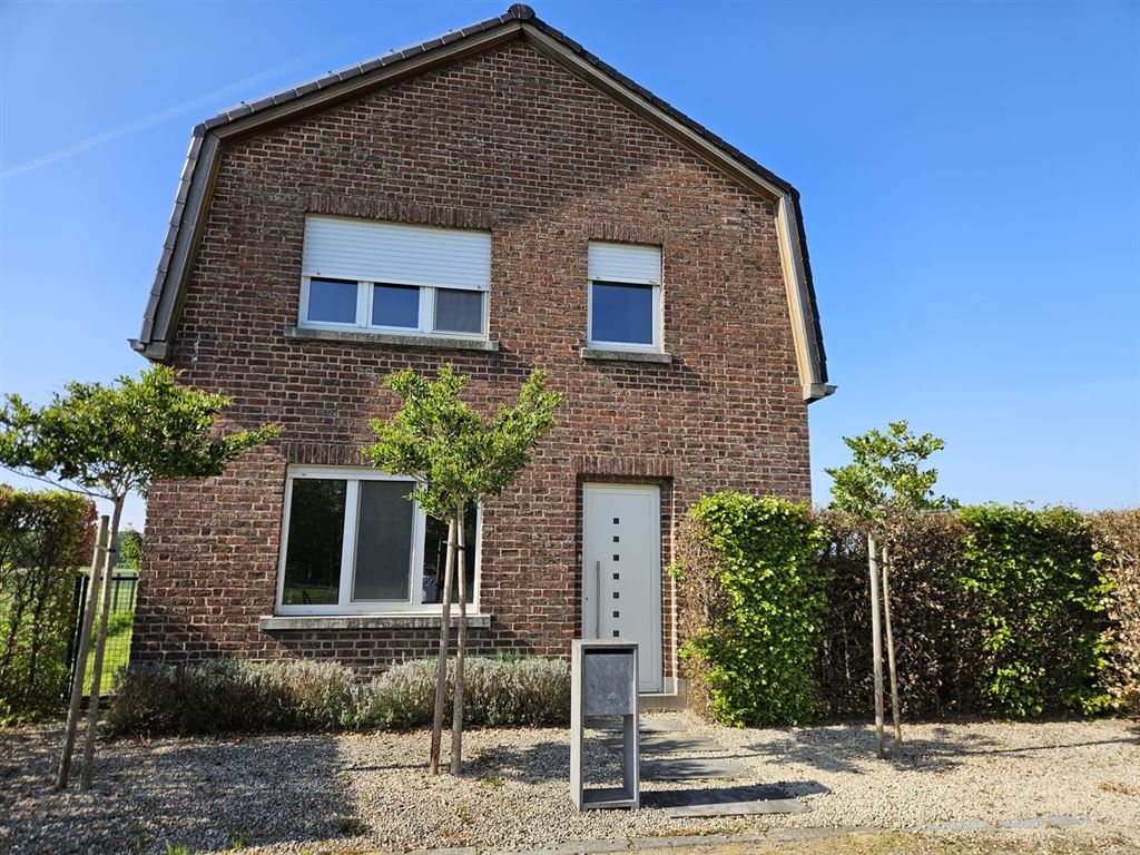 huis met prachtig uitzicht foto {{pictureIndex}}