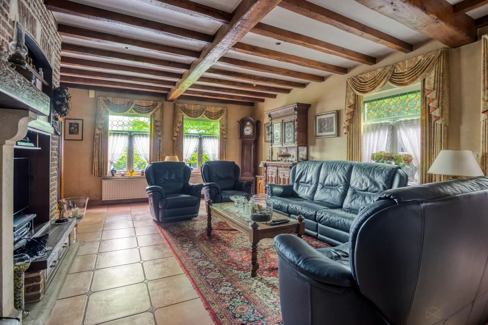 Ruime gezinswoning op perceel van 14a 16ca te koop in Tessenderlo foto 5