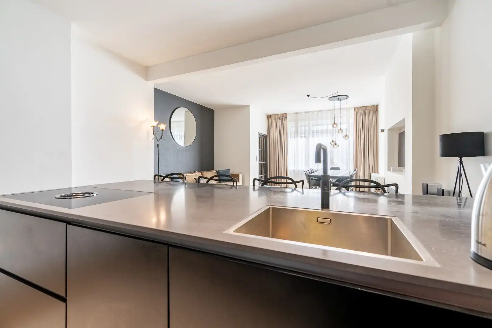 Stijlvol appartement op wandelafstand van het Albertstrand foto 14