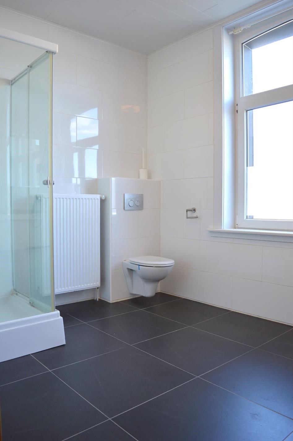 Instapklare woning mét garage te Kortrijk foto 5