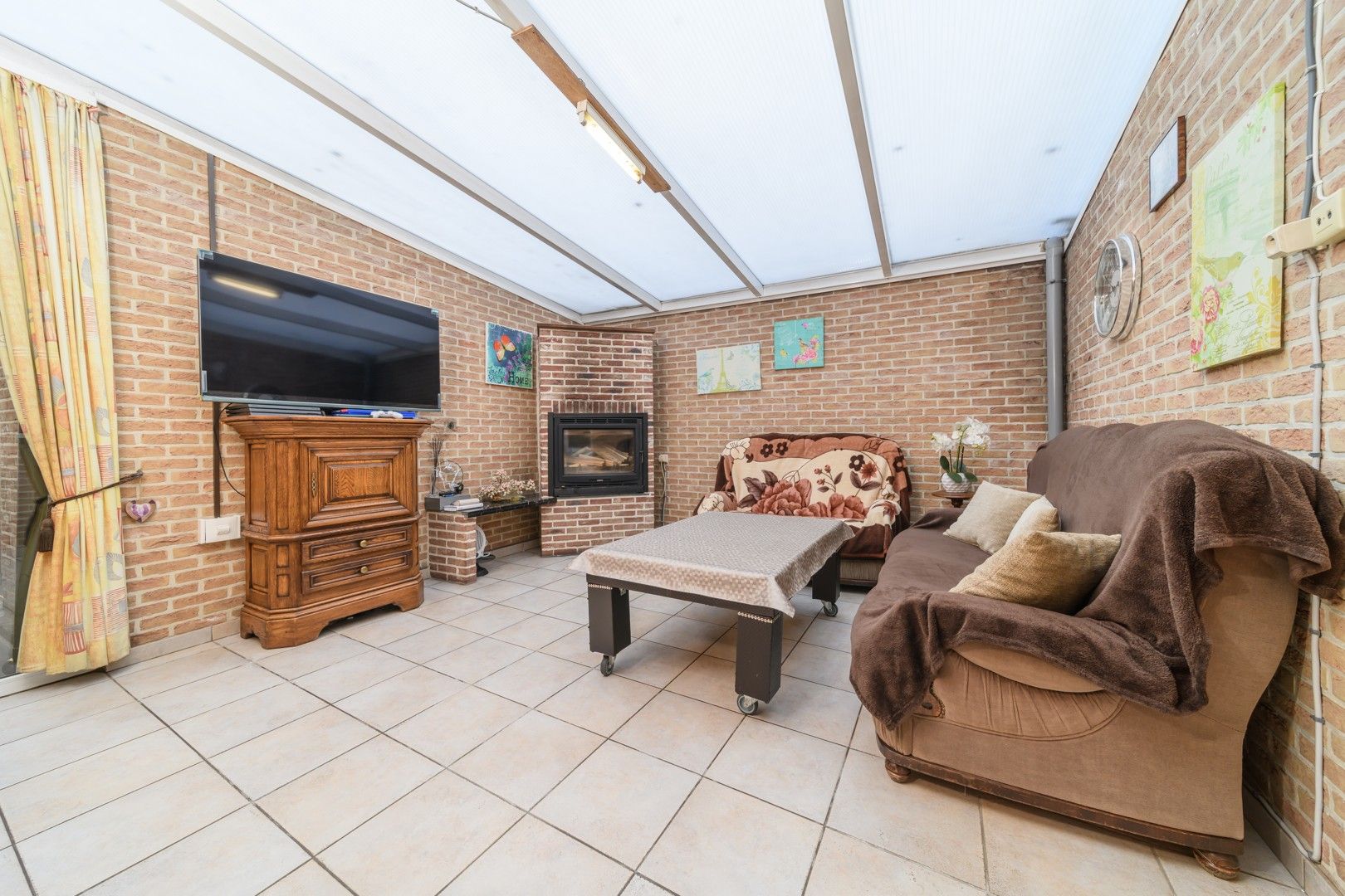 Te renoveren hoekwoning met tal van mogelijkheden te Mere foto 3