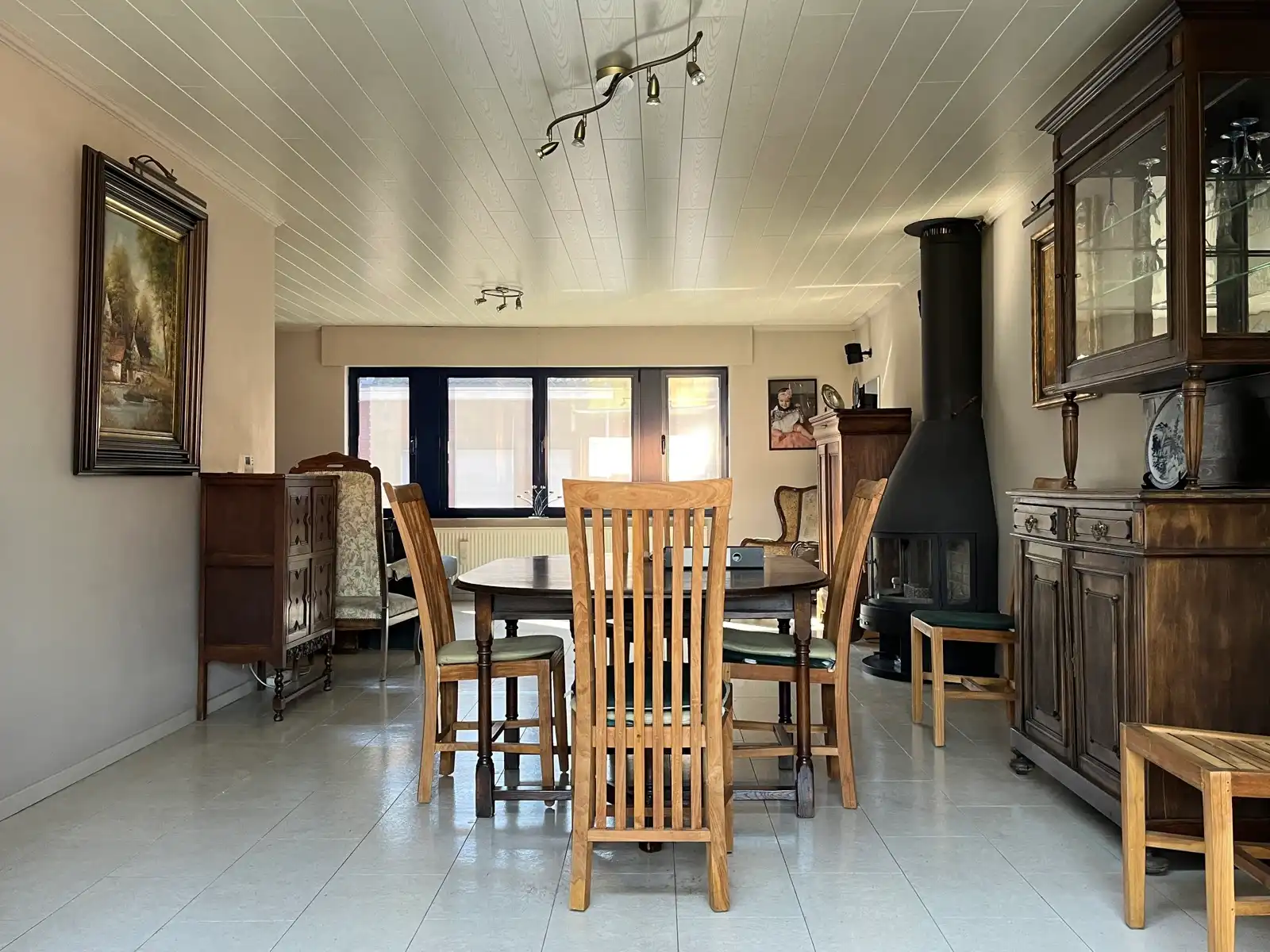 grote woning met mooie tuin   foto 10