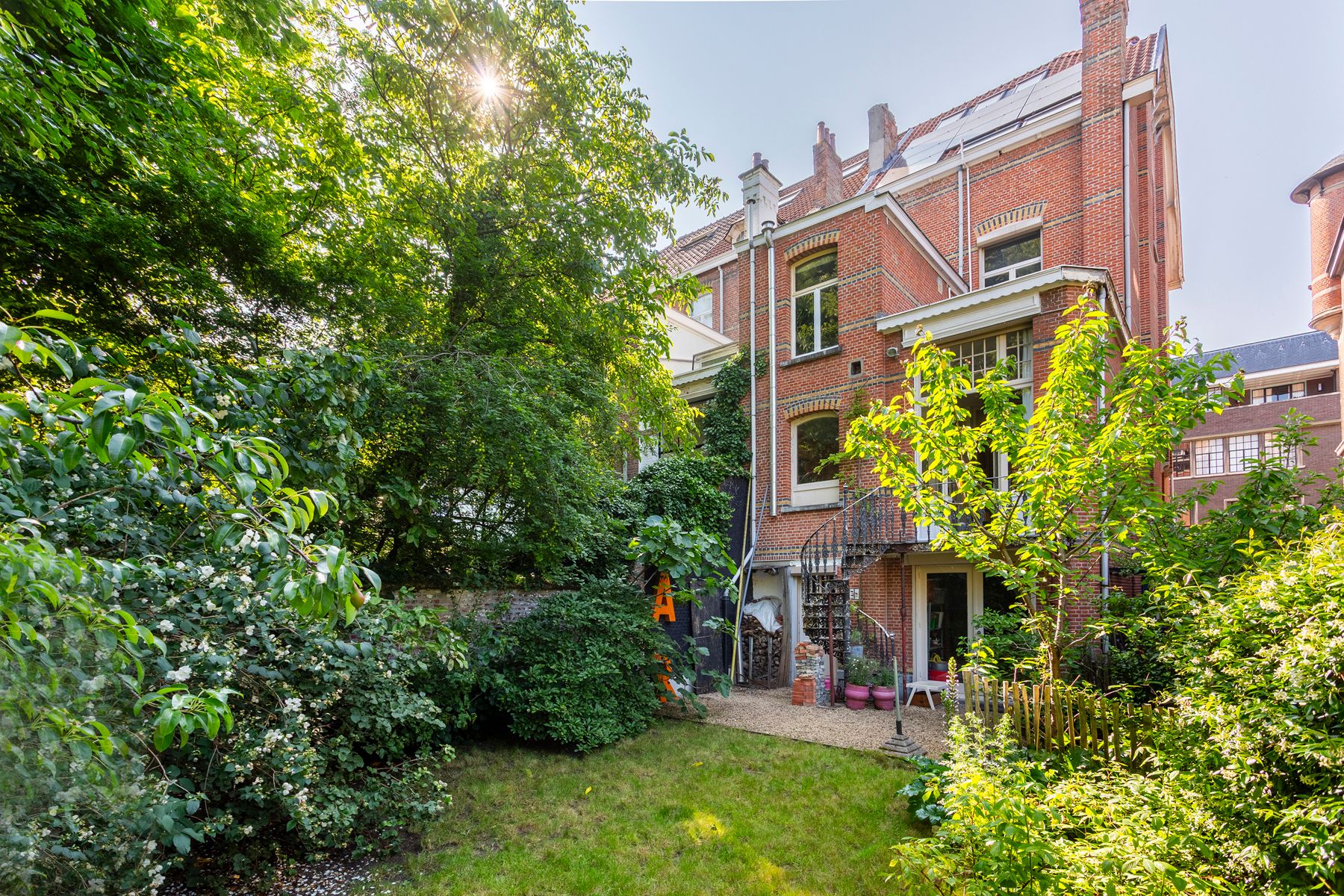 Charmante eclectische woning in de Markgravebuurt  foto 2