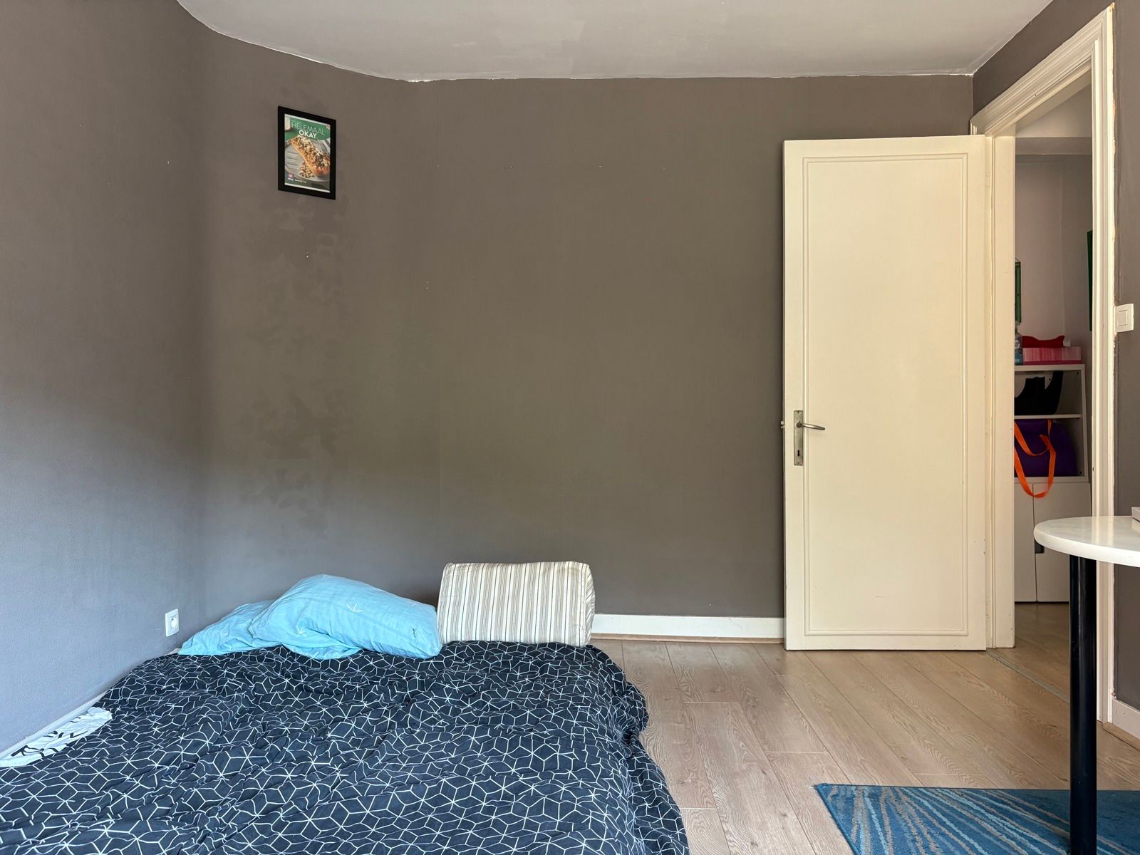 Te renoveren woning met veel potentieel  foto 14